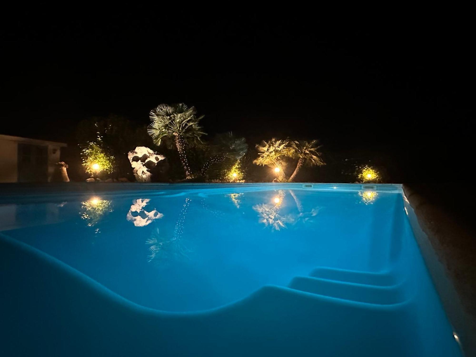 Villa Niloan ออลเบีย ภายนอก รูปภาพ
